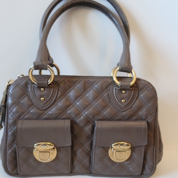 Marc Jacobs Handbags - Marc Jacobs Blake Quilted Venetia Satchel Handbag. Italian Leather. Puffer AUTH